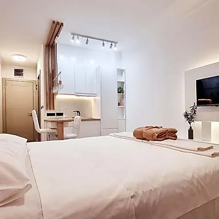 ホテル Casa Al Mare By Moskva 4*